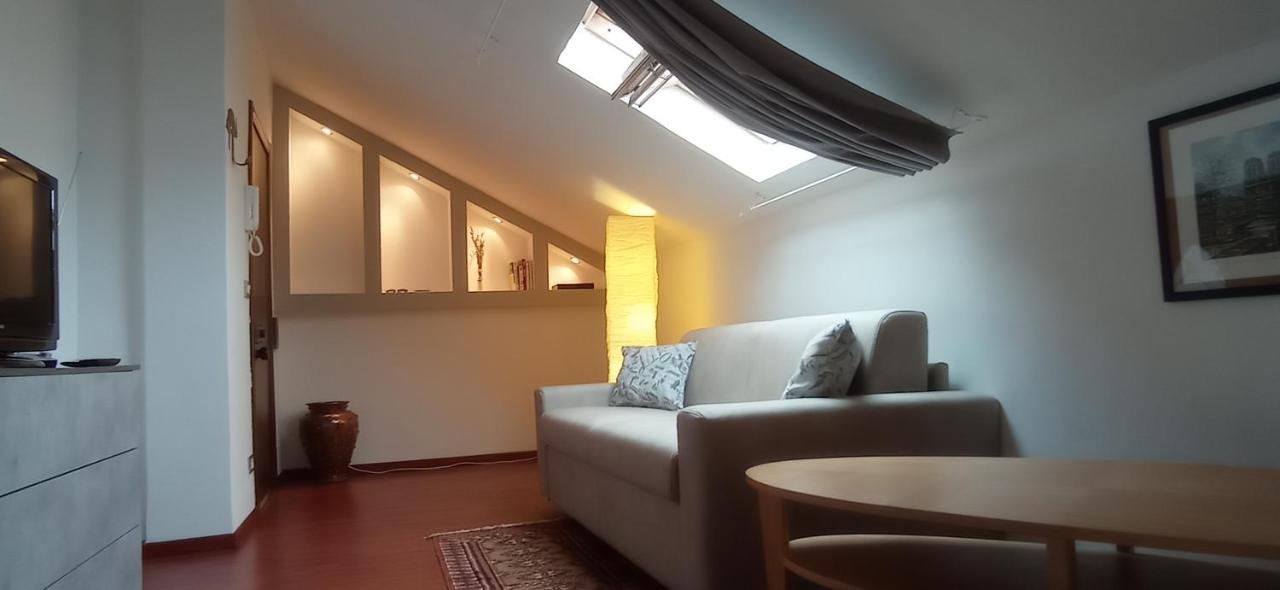 Apartment Mansardato Ipatrizi