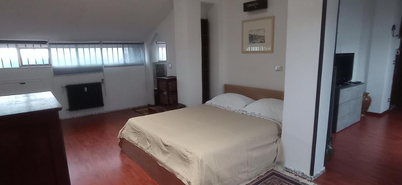 Mansardato Ipatrizi Apartment